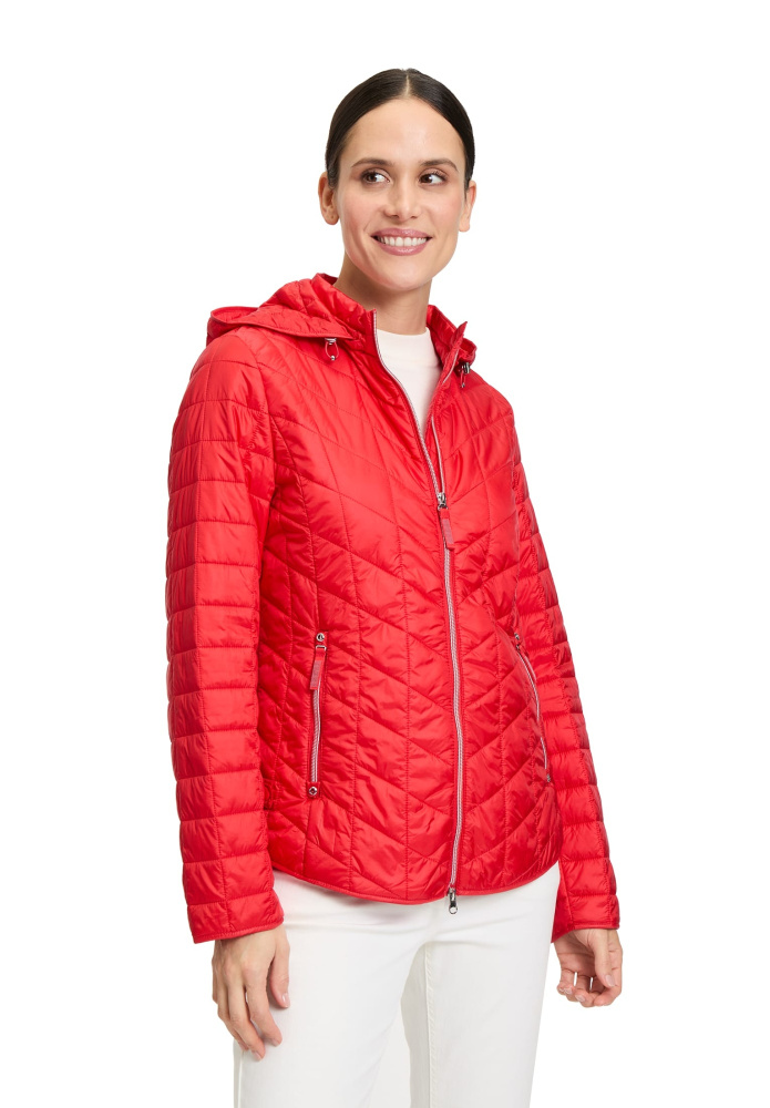КУРТКА BETTY BARCLAY стеганая с прямым силуэтом и капюшоном
